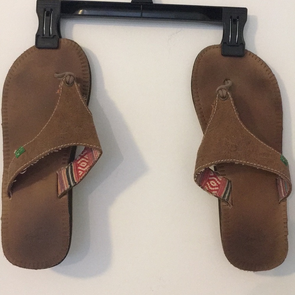 Women's Sanuk flip flops